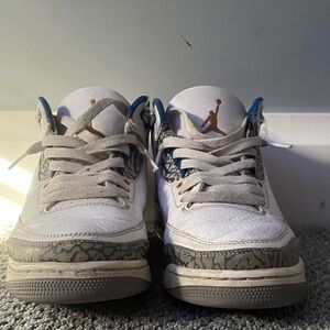 Blue Jordan 3s size 8